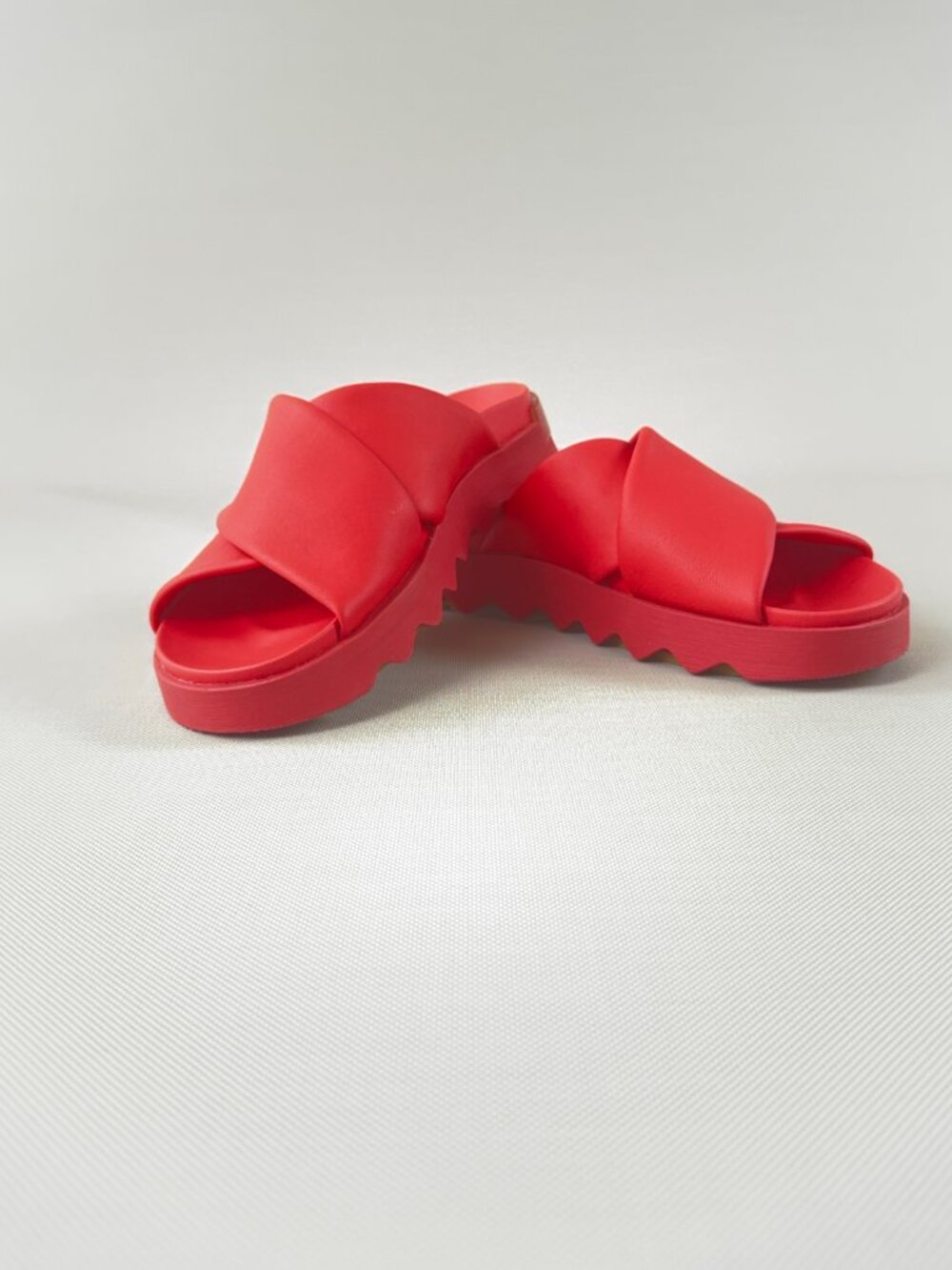 SOREL Viibe Crisscross Slide Sandals Size 10 Women Red Leather Strap NWOT - Picture 11 of 16